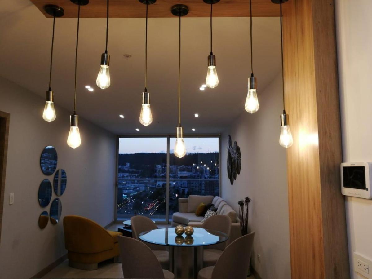 Suite Apartameto 1606 Espectacular Vista La Carolina, Piso 16 One - كويتو المظهر الخارجي الصورة
