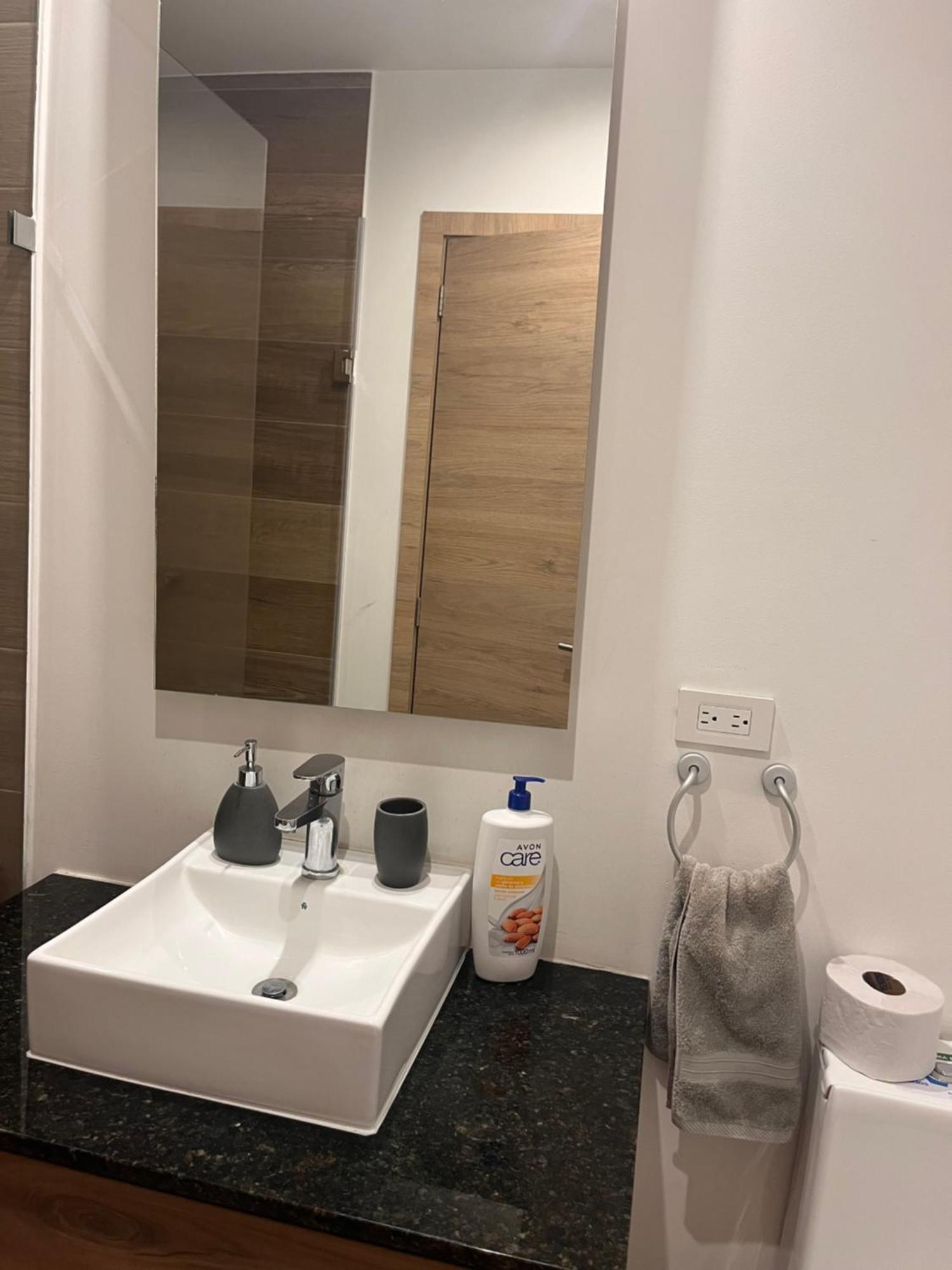 Suite Apartameto 1606 Espectacular Vista La Carolina, Piso 16 One - كويتو المظهر الخارجي الصورة